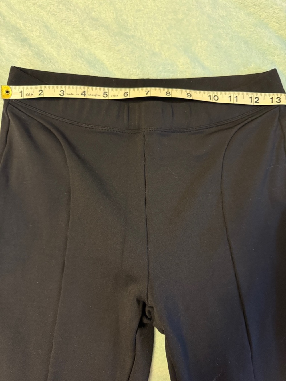 ALO Yoga Black Boot-Cut Flare Pull-On Pants - Picture 8 of 10